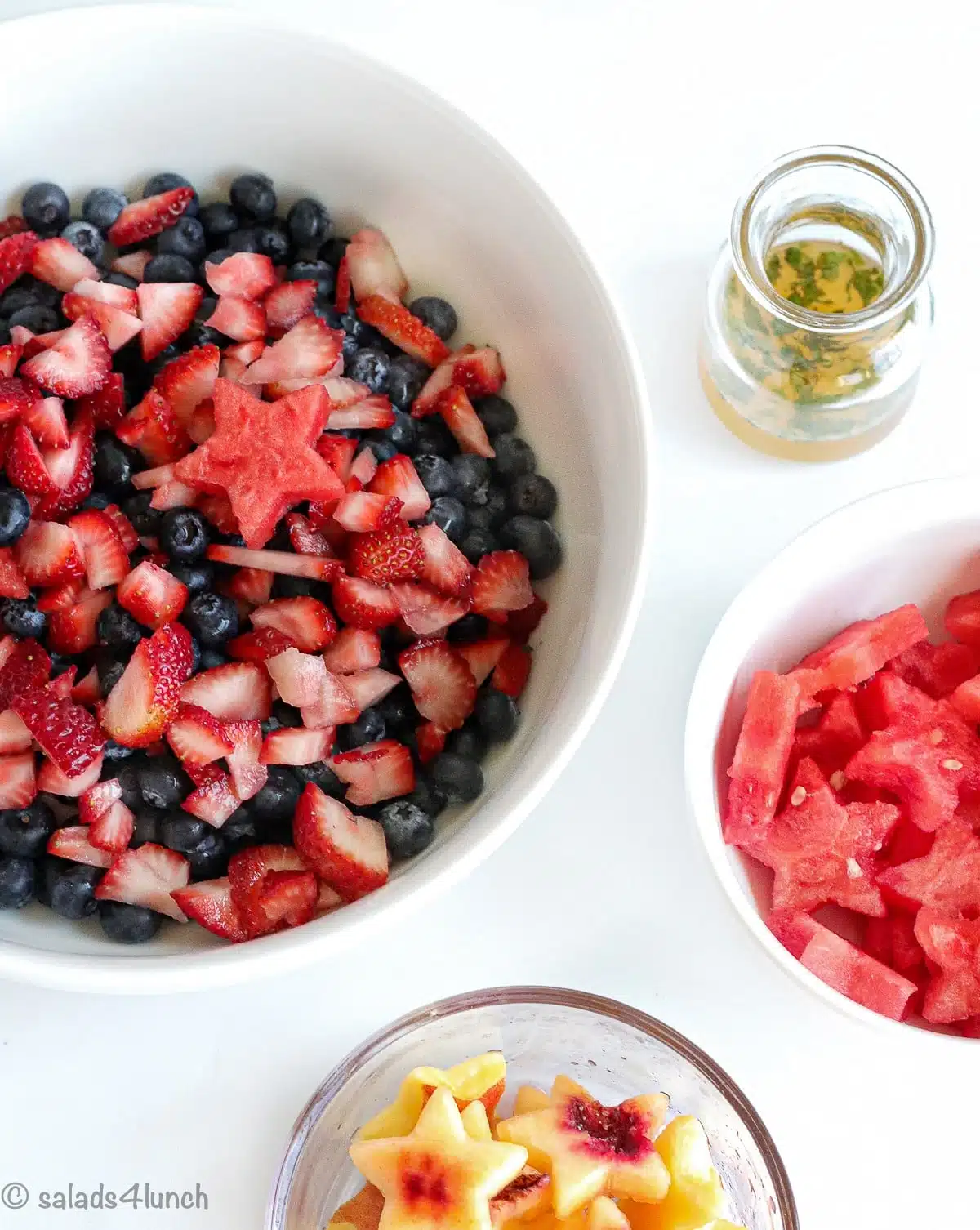 Memorial Day Red, White and Blue Fruit Salad » Salads for Lunch