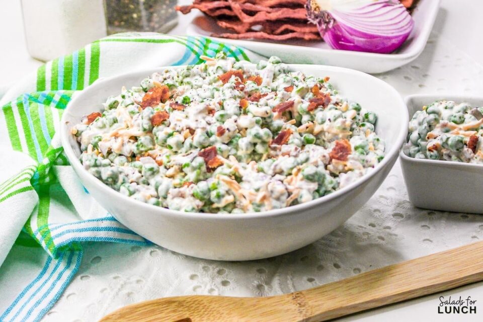 Easy Cold Green Pea Salad with Bacon and Creamy Dressing - Salads for Lunch